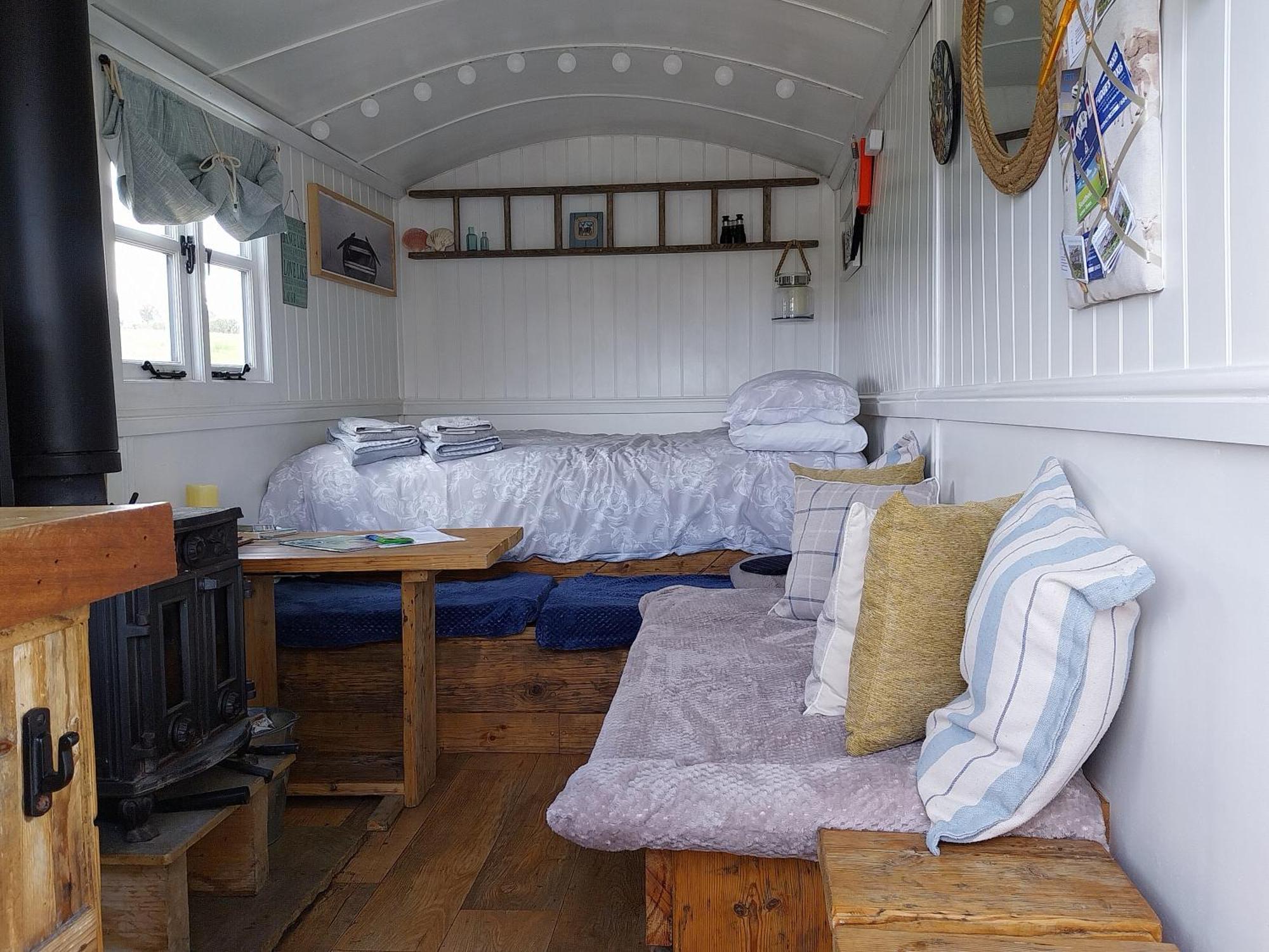 Meadowbeck - Shepherd Huts Fylingdales 외부 사진