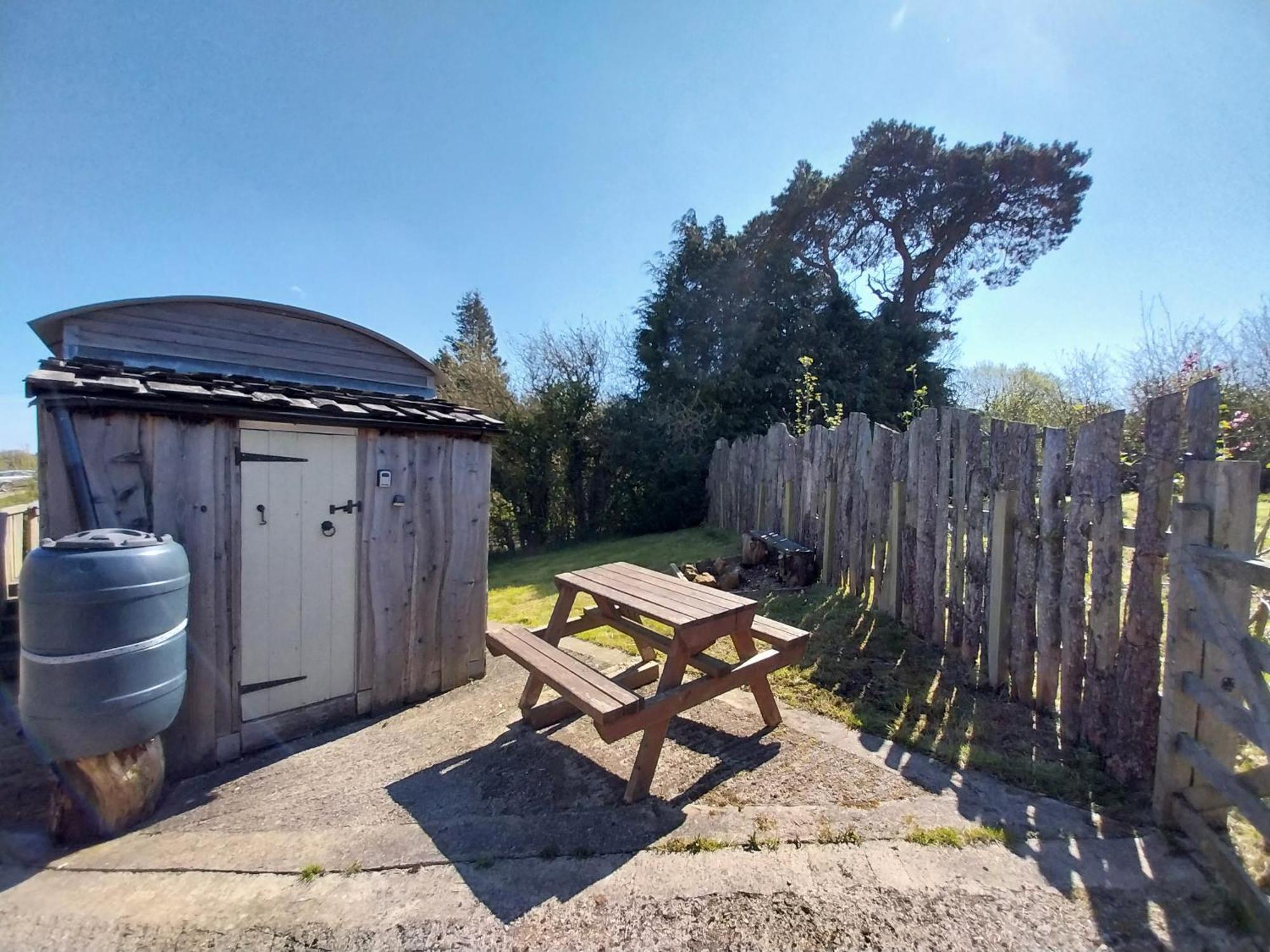 Meadowbeck - Shepherd Huts Fylingdales 외부 사진