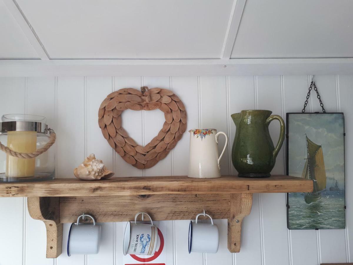 Meadowbeck - Shepherd Huts Fylingdales 외부 사진